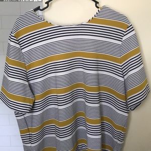 Zip back old navy top XL